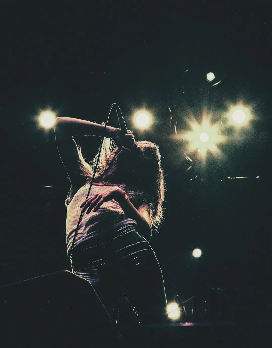 3. Eva Cassidy (Image Credits: Unsplash)