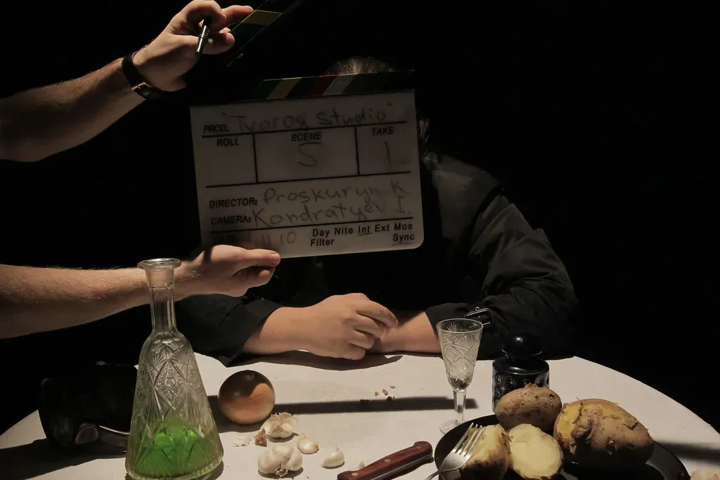 How the Staging Adapted (Oloremo, Flickr, CC BY 2.0)