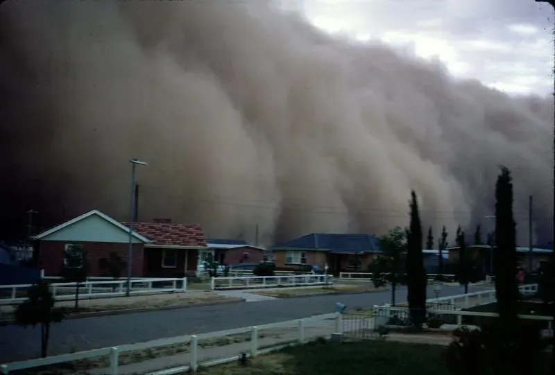 When the AQI Spikes: From Baseline to Hazardous (expom2uk, Flickr, CC BY 2.0)