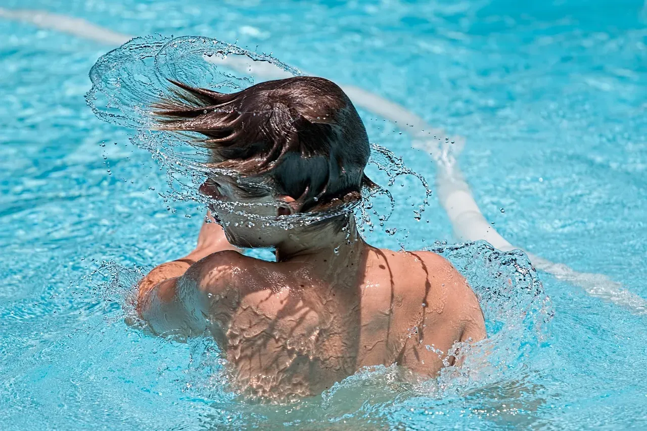 #8 Wells Outdoor Swimming Pool - Small, Affordable, and Underrated (Image Credits: Pixabay)