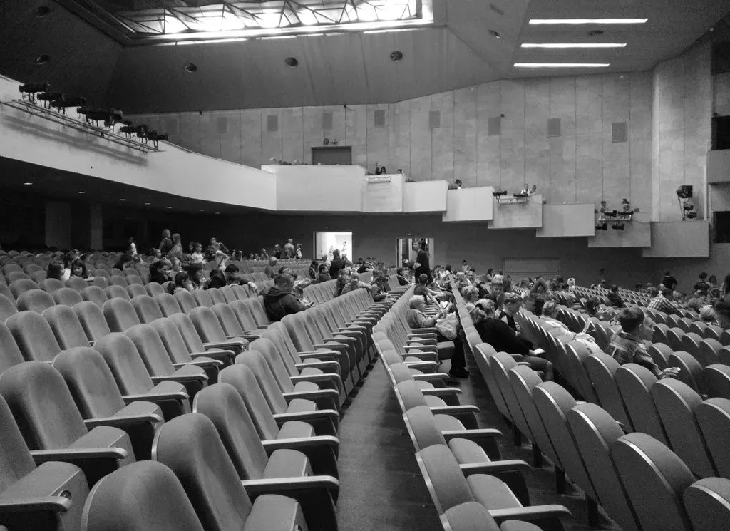 The American Conservatory Theater: Prestige Without the Pipeline (Image Credits: Flickr)