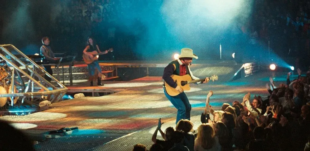 4. Garth Brooks as Chris Gaines, "In the Life of Chris Gaines" (1999) (Image Credits: Wikimedia)