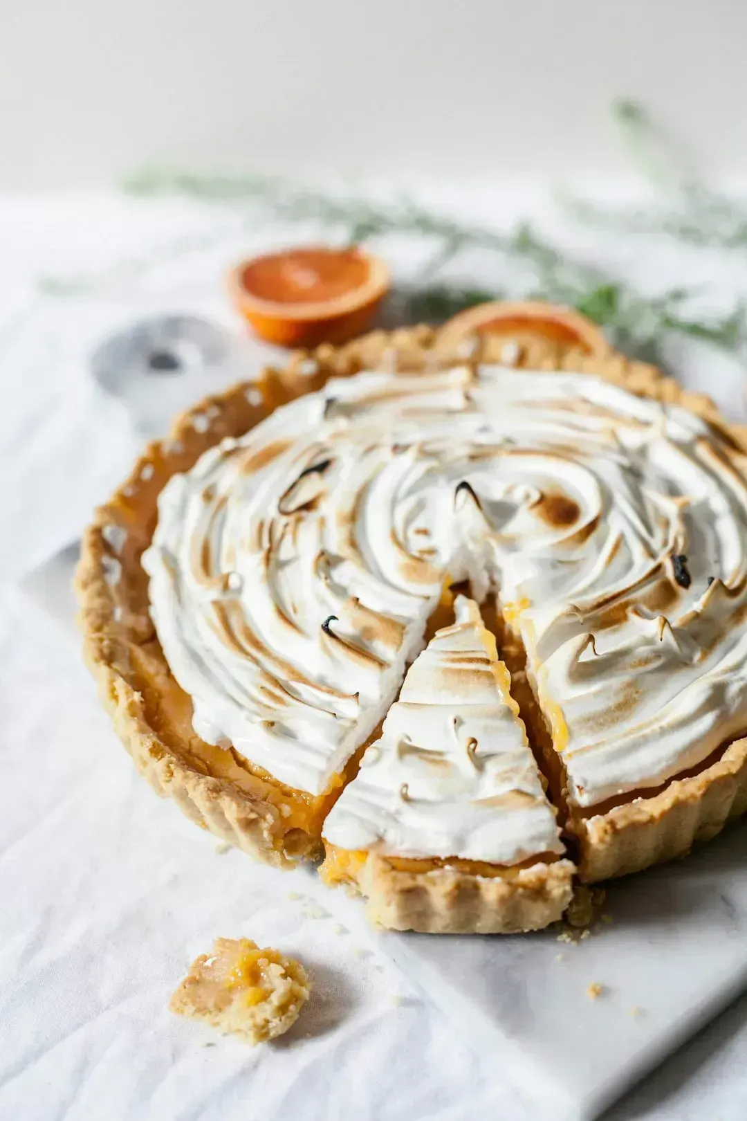 Lemon Meringue Pie (Image Credits: Unsplash)