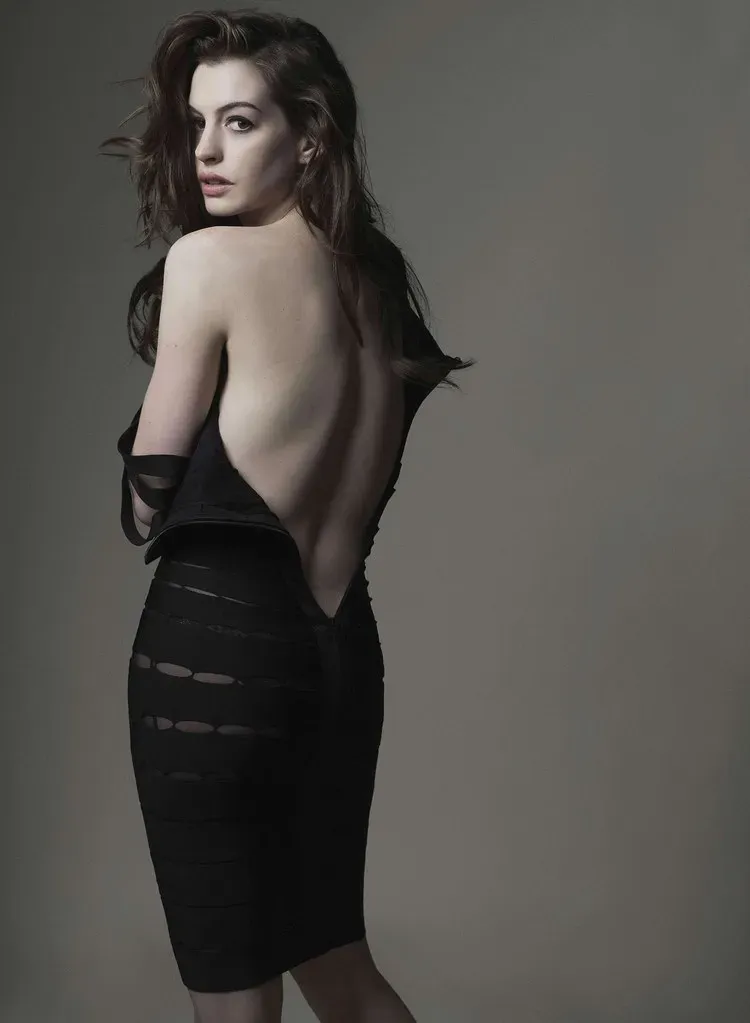 Anne Hathaway in Les Misérables (Image Credits: Flickr)