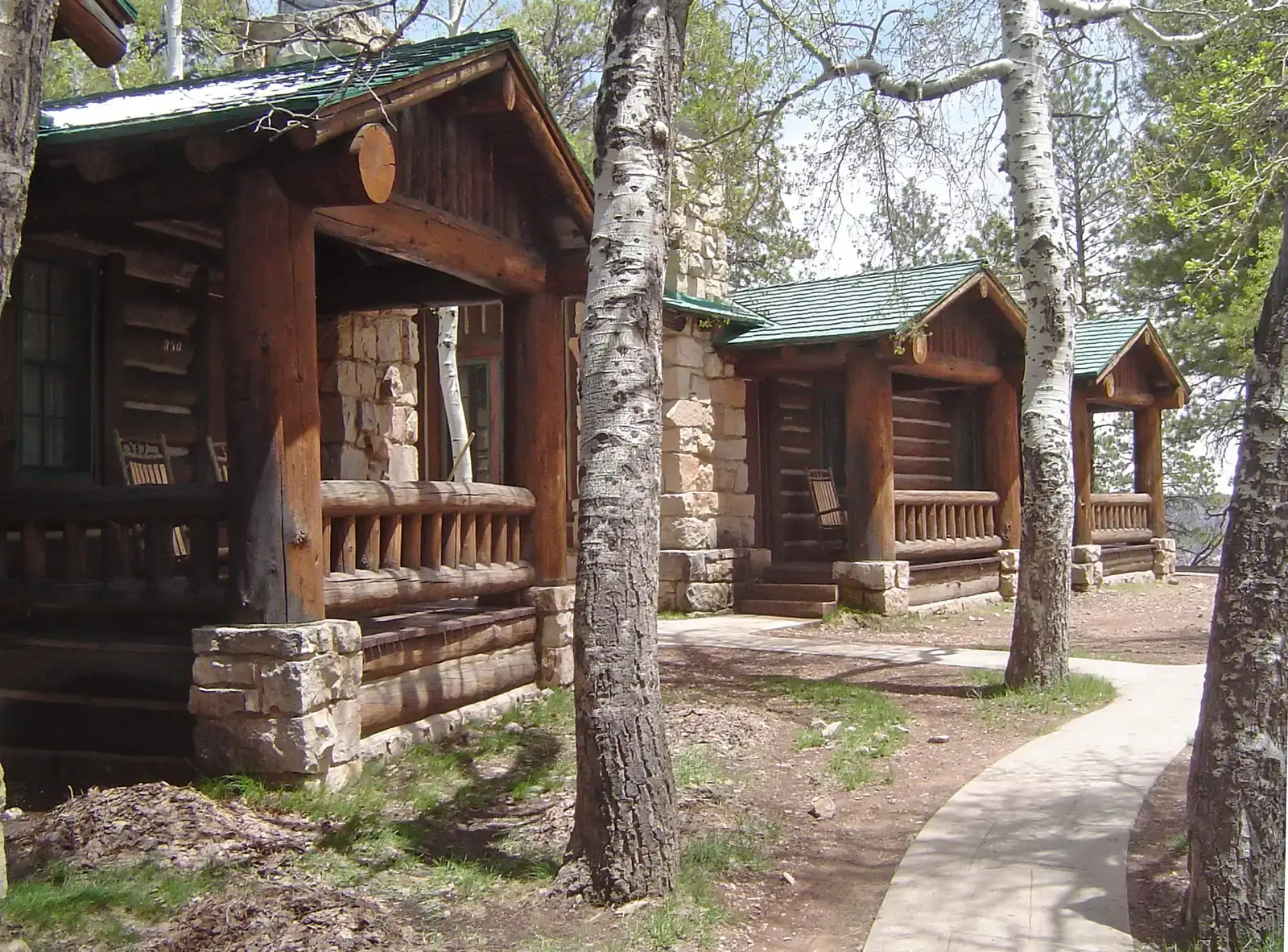 Where People Get Infected: The High-Risk Spaces Most Residents Overlook (By https://www.flickr.com/photos/grand_canyon_nps/, Public domain)