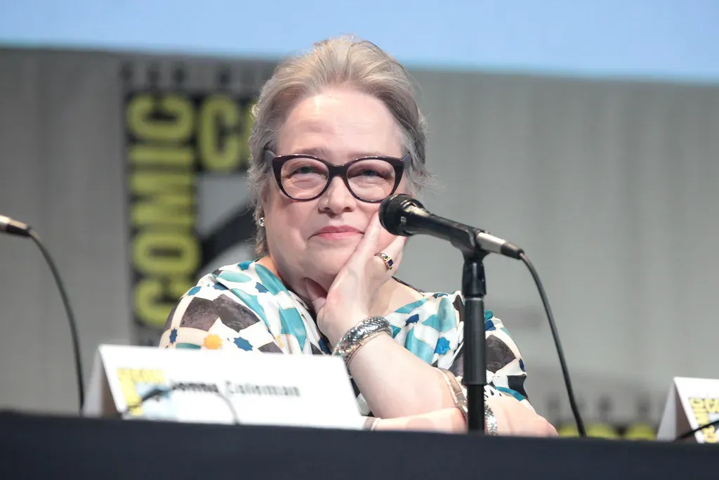 Kathy Bates (Gage Skidmore, Flickr, CC BY-SA 2.0)