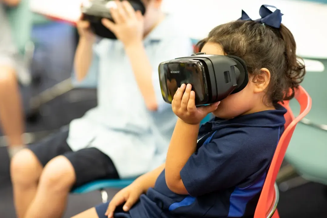 4. Immersive Technology Is Taking Students Places No Field Trip Could (Image Credits: Unsplash)