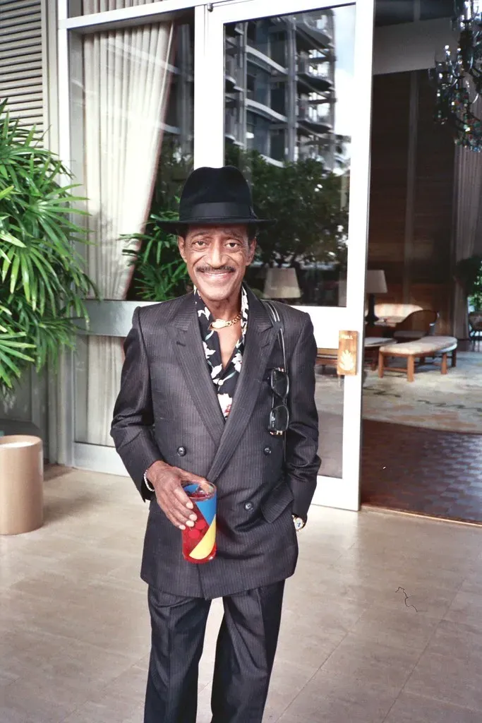 Sammy Davis Jr.: The Multitalented Performer Who Broke Barriers (Image Credits: Flickr)