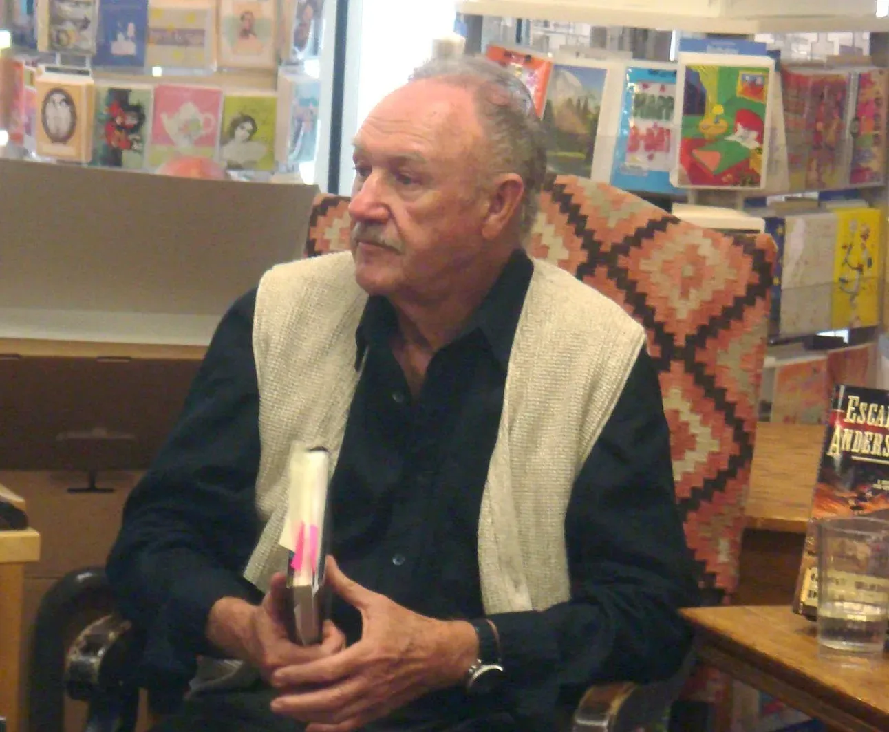 Gene Hackman: The Two-Time Oscar Winner Who Walked Away Mid-Stride (Image Credits: Wikimedia)