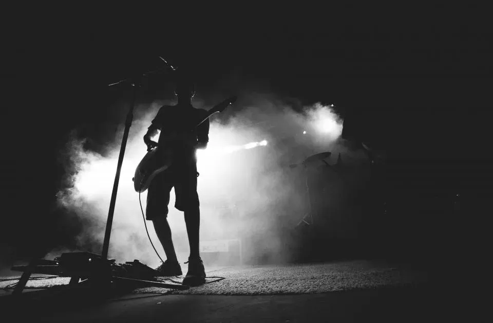 John Deacon: The Quiet Beatle of Queen (Image Credits: Stocksnap)
