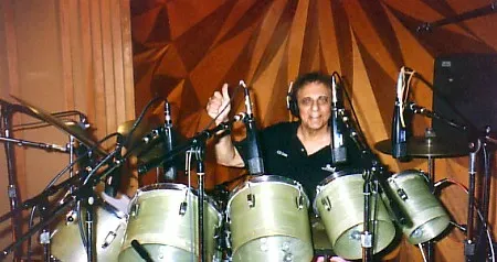 Hal Blaine, the Drummer Behind the Big Hits (Image Credits: Wikimedia)