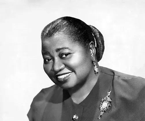 2. Hattie McDaniel – 12th Academy Awards (1940) (Image Credits: Wikimedia)