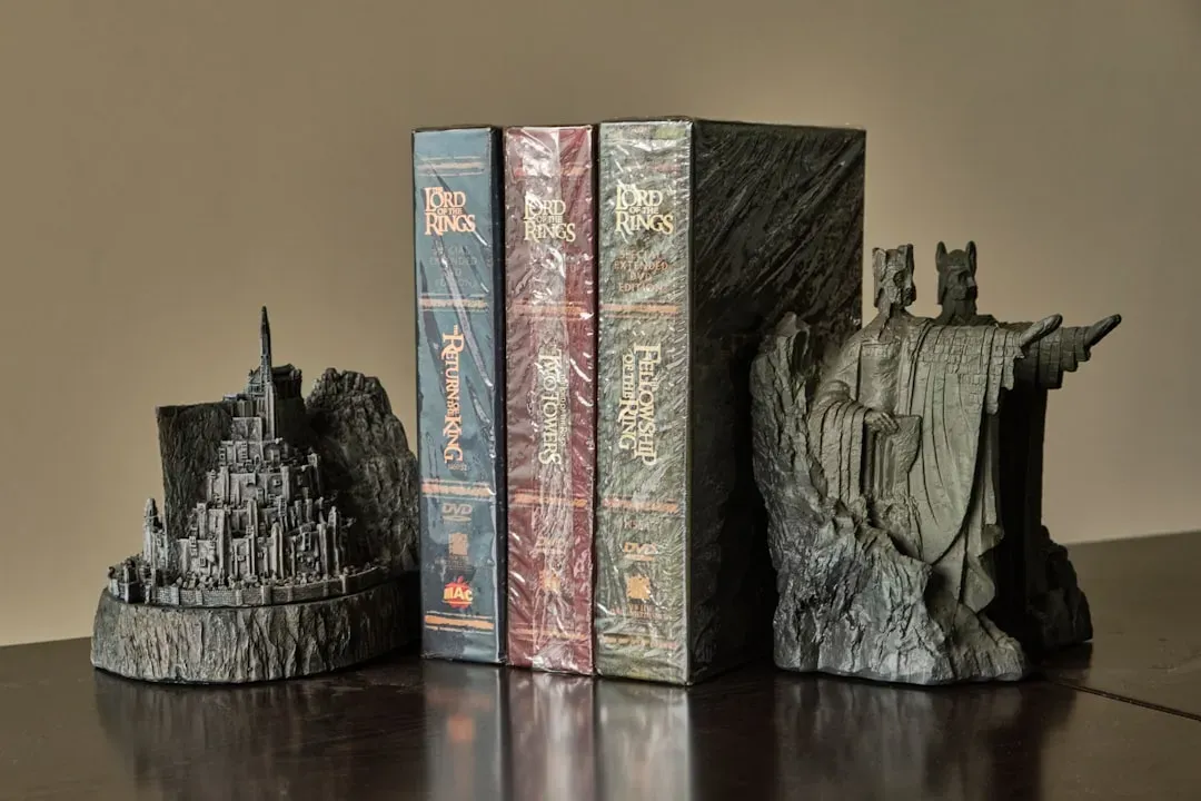 The Lord of the Rings recast its king one day before filming began (Image Credits: Unsplash)