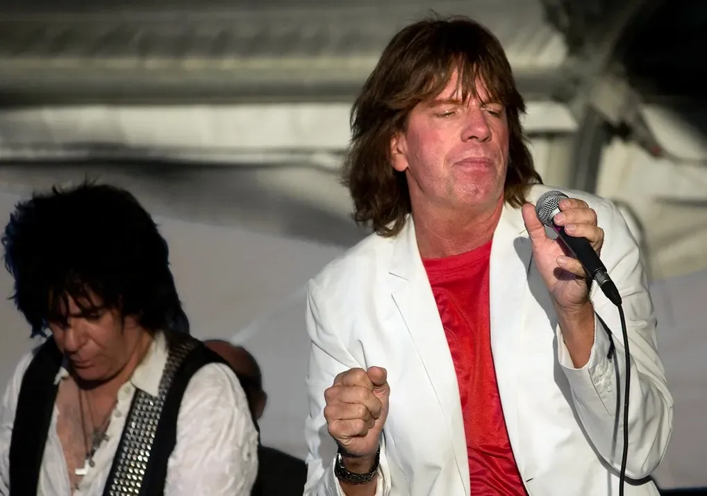 Mick Jagger on Carly Simon's "You're So Vain" (1972) (Image Credits: Flickr)