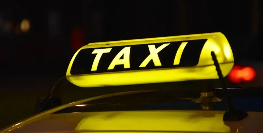 4. Taxi Driver (1976): Booed at Cannes, Later Called a Masterpiece (Image Credits: Unsplash)
