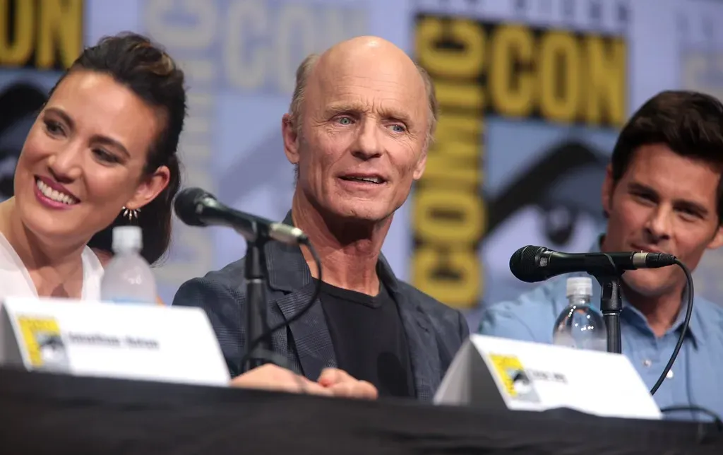 Ed Harris in The Abyss: Underwater, Exhausted, and Afraid (Image Credits: Flickr)