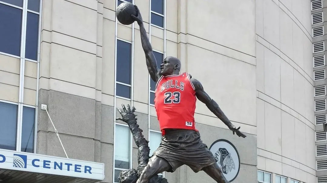 Space Jam (1996) is a fascinating time capsule of mid nineties marketing (Image Credits: Unsplash)