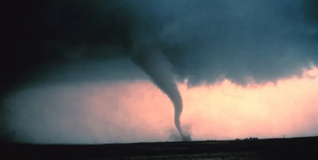 1. Twister (1996) (Image Credits: Flickr)