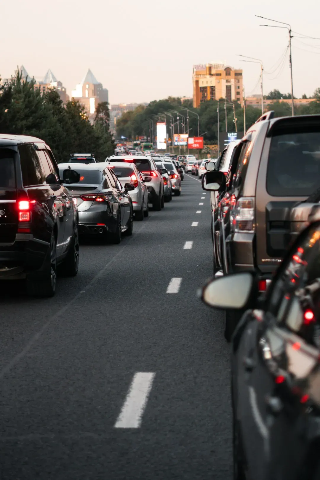 The Numbers Don't Lie: Phoenix Drivers Are Losing Hours (Image Credits: Unsplash)