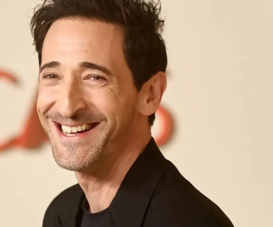 3. Adrien Brody's surprise kiss with Halle Berry (Image Credits: Wikimedia)