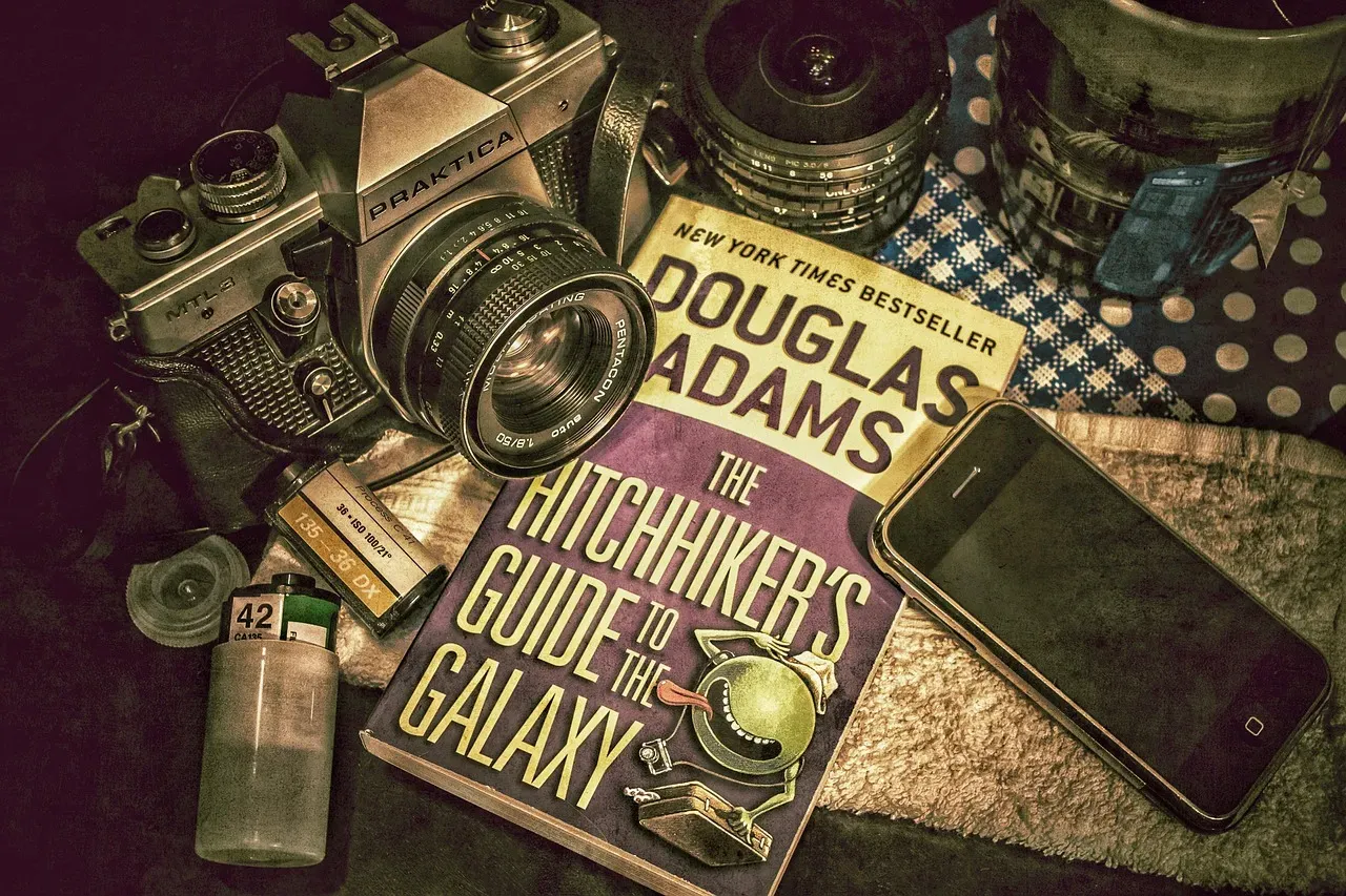9. The Hitchhiker's Guide to the Galaxy by Douglas Adams (Image Credits: Pixabay)