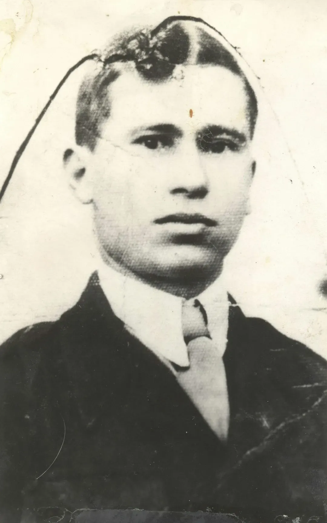 1. Franz Kafka - The Man Who Wanted His Work Burned (Image Credits: Unsplash)