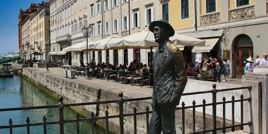 1. Ulysses by James Joyce (Image Credits: Unsplash)