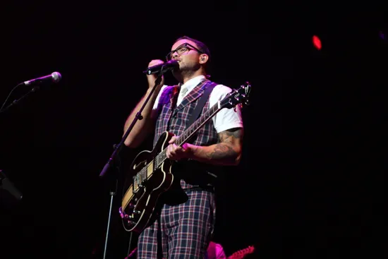 10. Marriage Story (2019): Charlie sings "Being Alive" (Flickr, CC BY-SA 2.0)