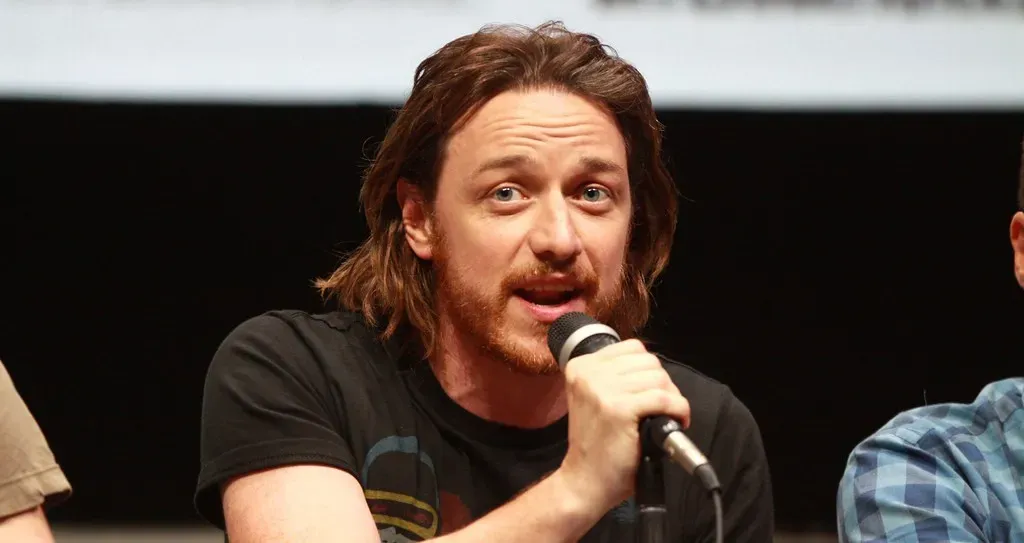 8. James McAvoy's awkward chemistry with Angelina Jolie (Image Credits: Flickr)