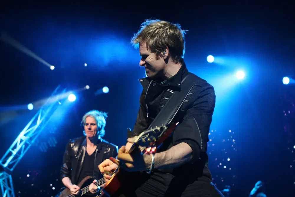 11. Measuring Success by Album Sales and Chart Positions (Eva Rinaldi Celebrity Photographer, Flickr, CC BY-SA 2.0)