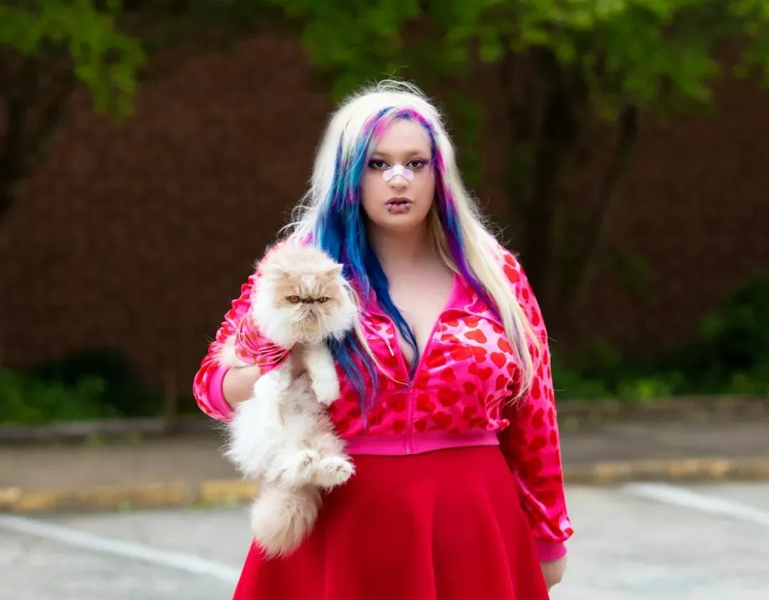 3. Y2K Fashion and Its Unapologetic Confidence (Image Credits: Unsplash)