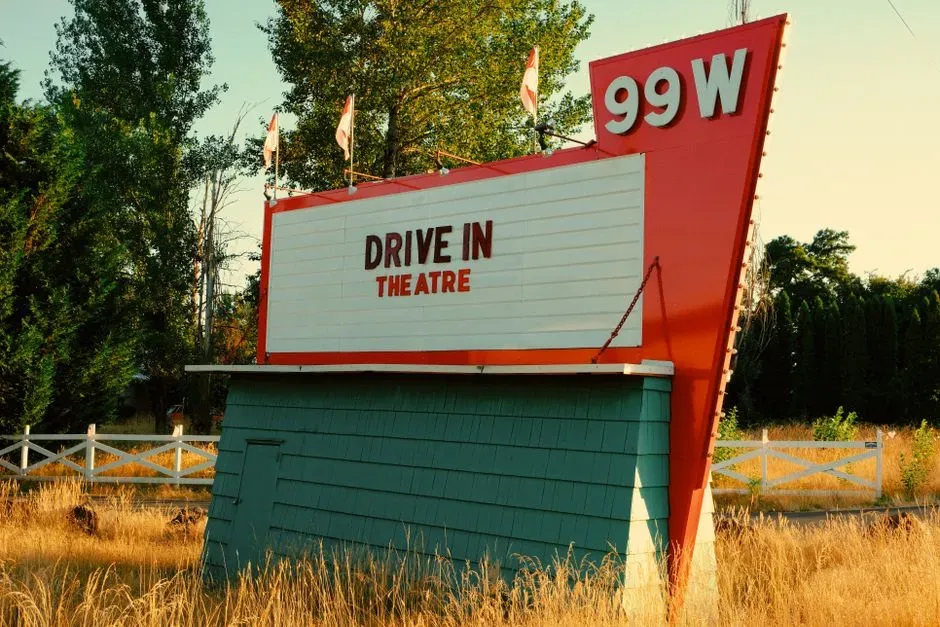 Historic Route 11 Drive-In, Stephens City, Virginia (Image Credits: Pexels)