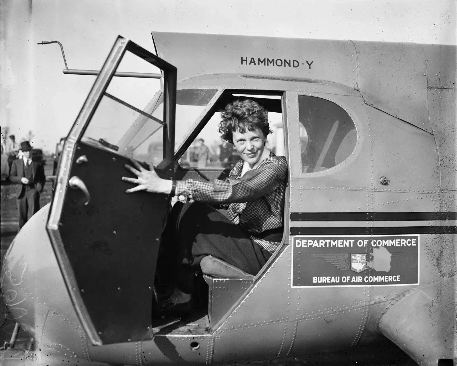 Amelia Earhart - The Aviation Pioneer Lost Over the Pacific (Image Credits: Wikimedia)