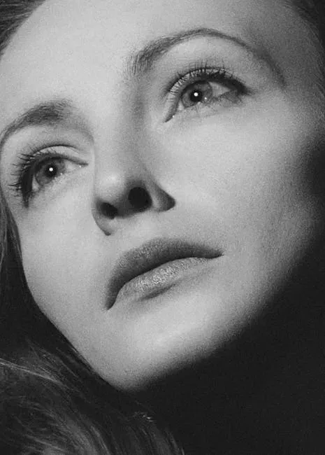 Sylvia Plath: "Victoria Lucas" and the Novel She Couldn't Own (Image Credits: Pexels)