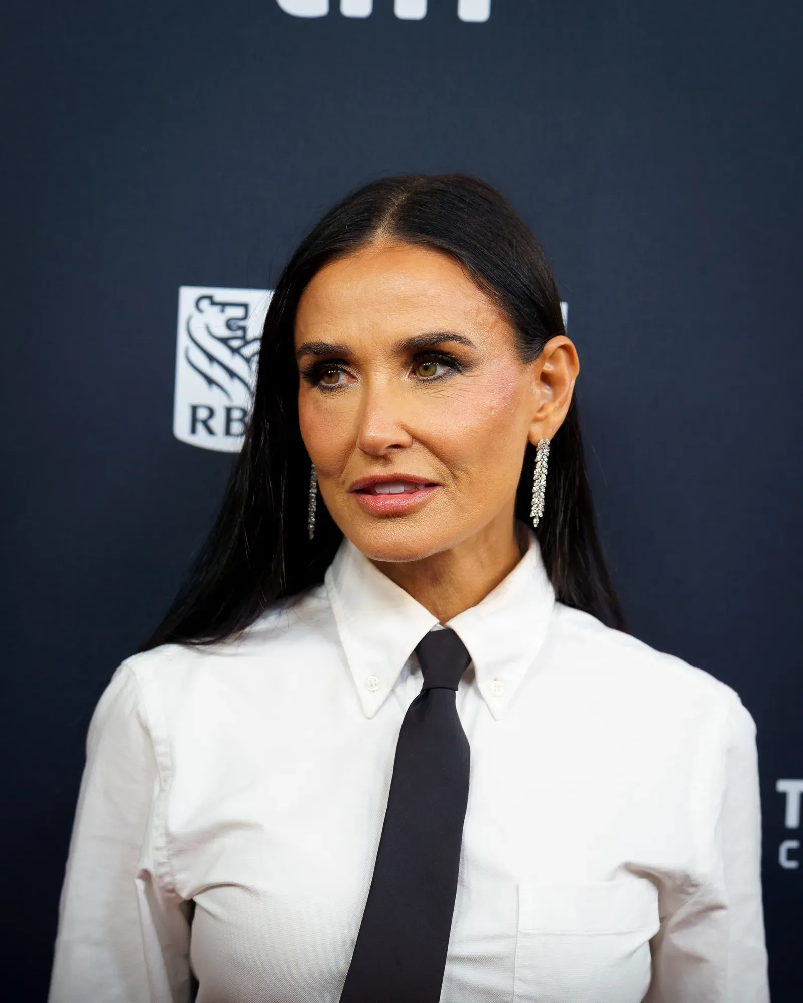 8. Demi Moore losing Best Actress after sweeping the precursors (By Jay Dixit, CC BY-SA 4.0)