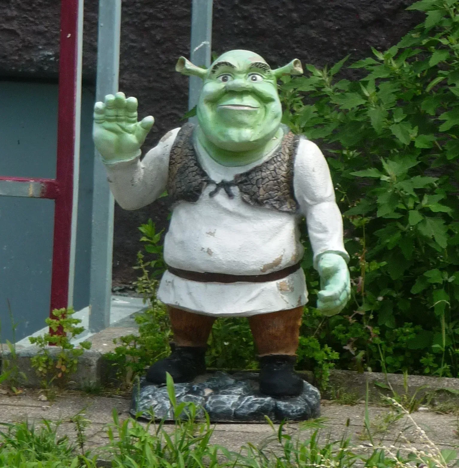 Shrek Was Chris Farley's Role Before It Was Mike Myers' (Image Credits: By Immanuel Giel, CC BY 3.0)
