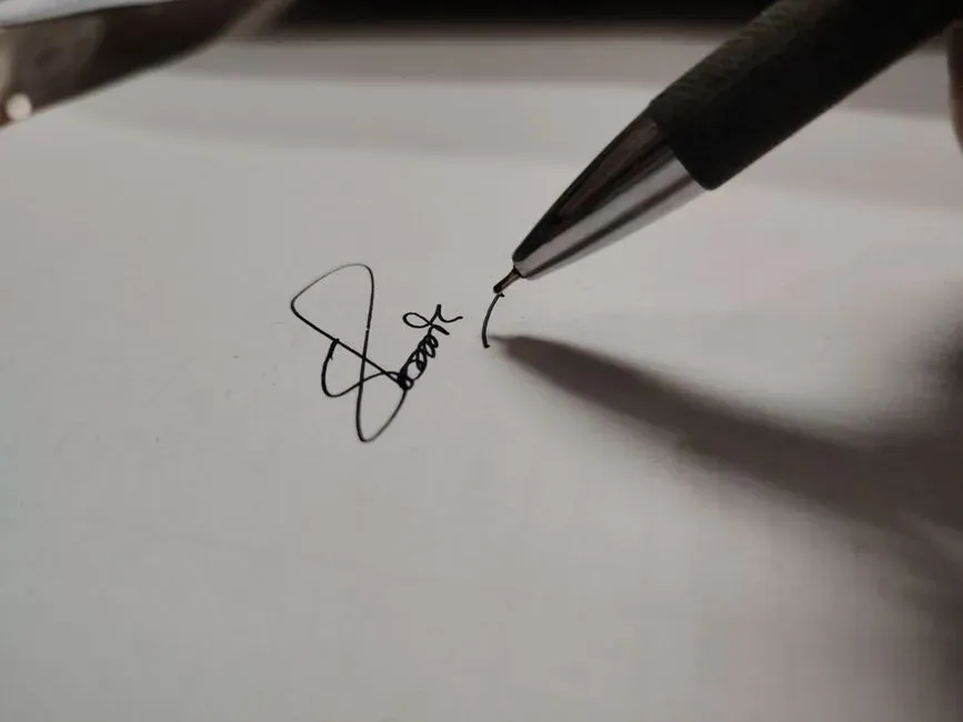 3. A Signed Michael Jordan Logoman Card (Image Credits: Pexels)
