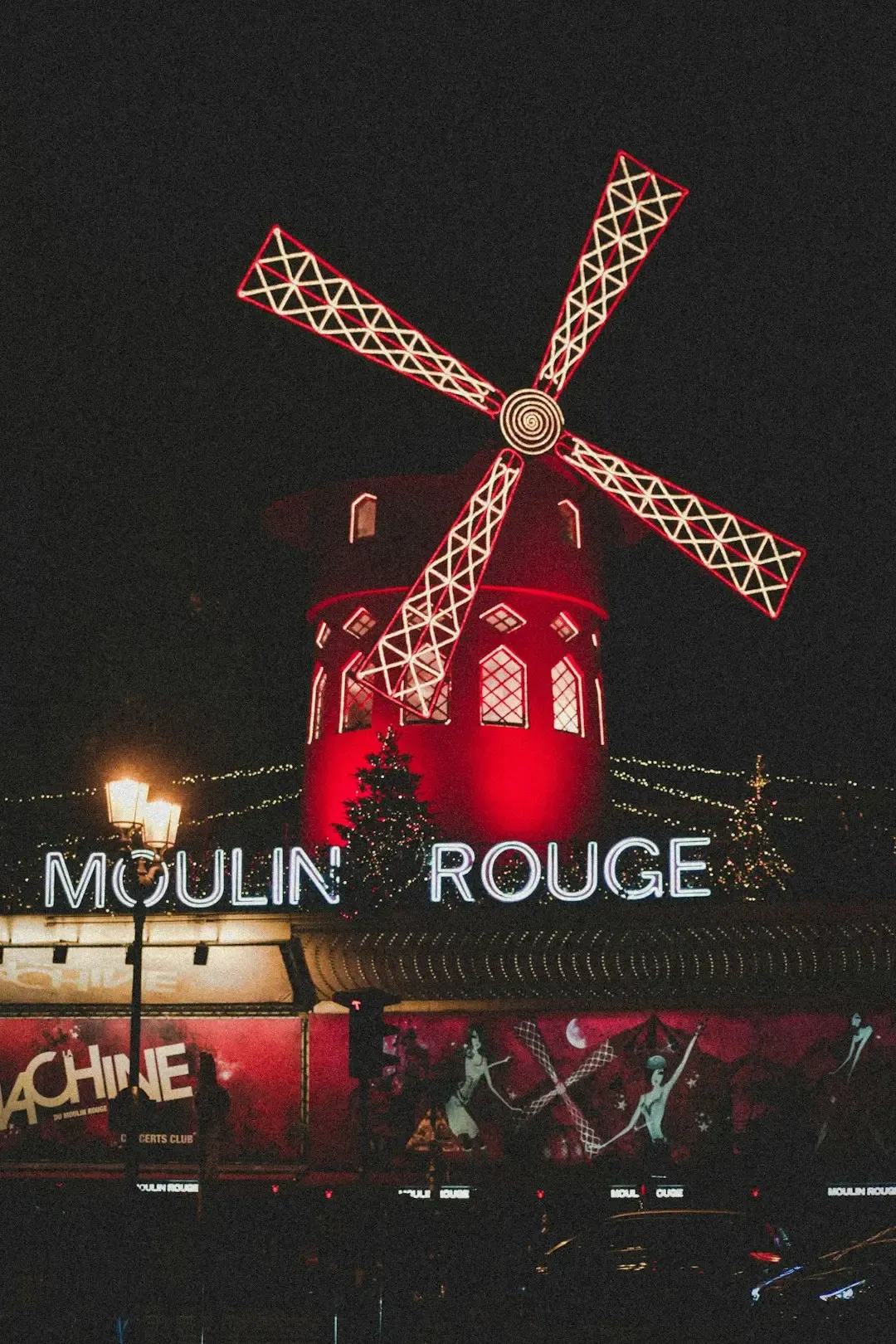 5. The Moulin Rouge Hotel - America's Forgotten Civil Rights Landmark (Image Credits: Unsplash)