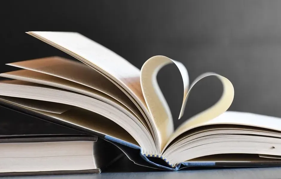A Clockwork Orange by Anthony Burgess (Image Credits: Pexels)