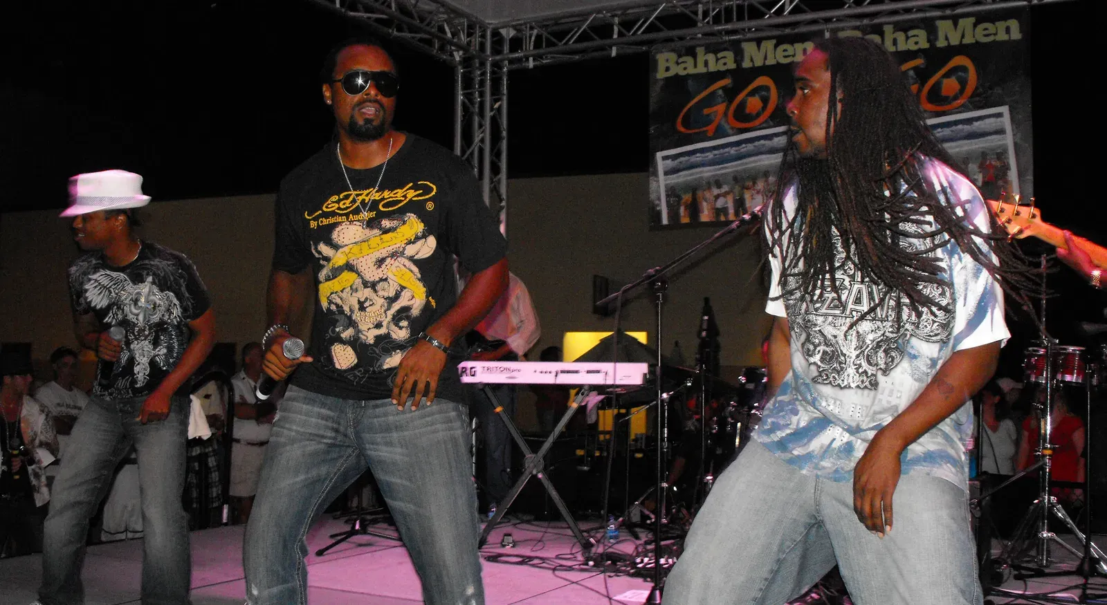 3. Baha Men - "Who Let the Dogs Out" (Image Credits: Wikimedia)