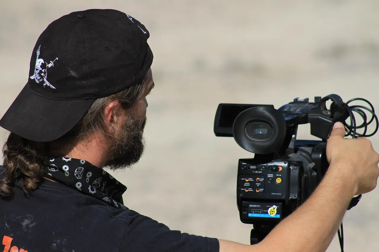 The New Guard: Coralie Fargeat, Sean Baker, and the A24 Generation (Image Credits: Pixabay)
