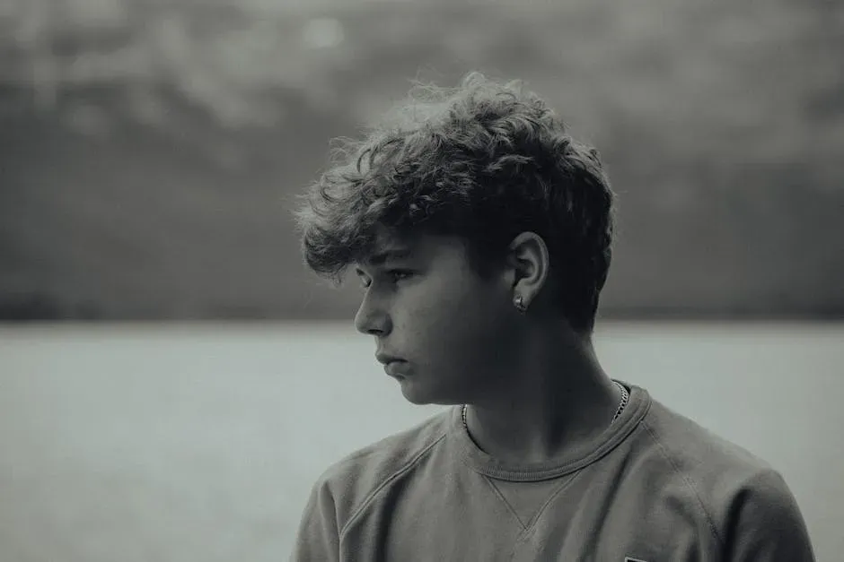 3. Holden Caulfield - The Voice That Told Teenagers They Weren't Alone (Image Credits: Pexels)