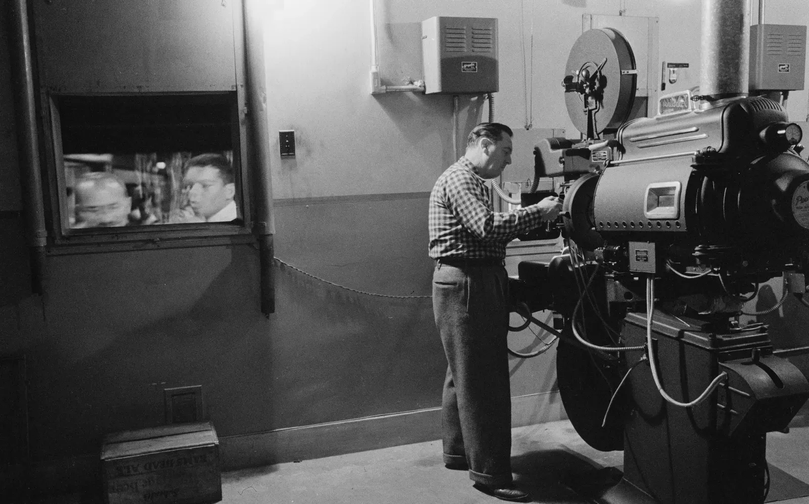 The 1950s: You Think Cinema Should Be Bigger Than Life (Image Credits: Wikimedia)