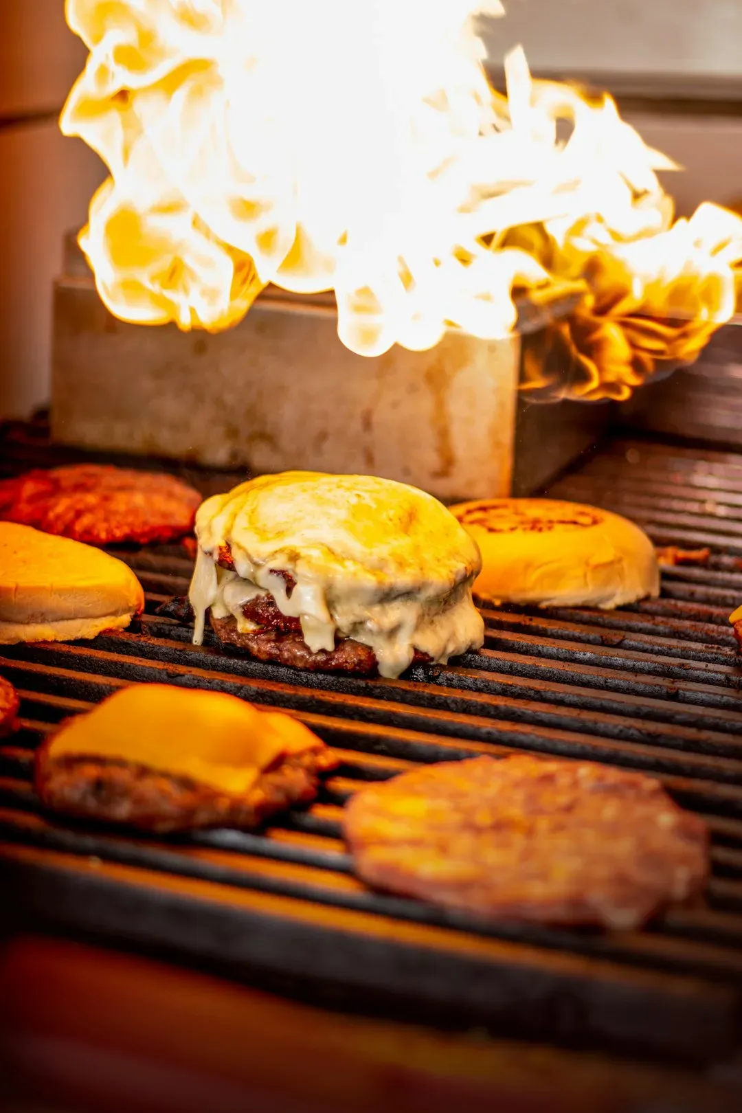 Burgers Don't Sit Forever (Image Credits: Unsplash)