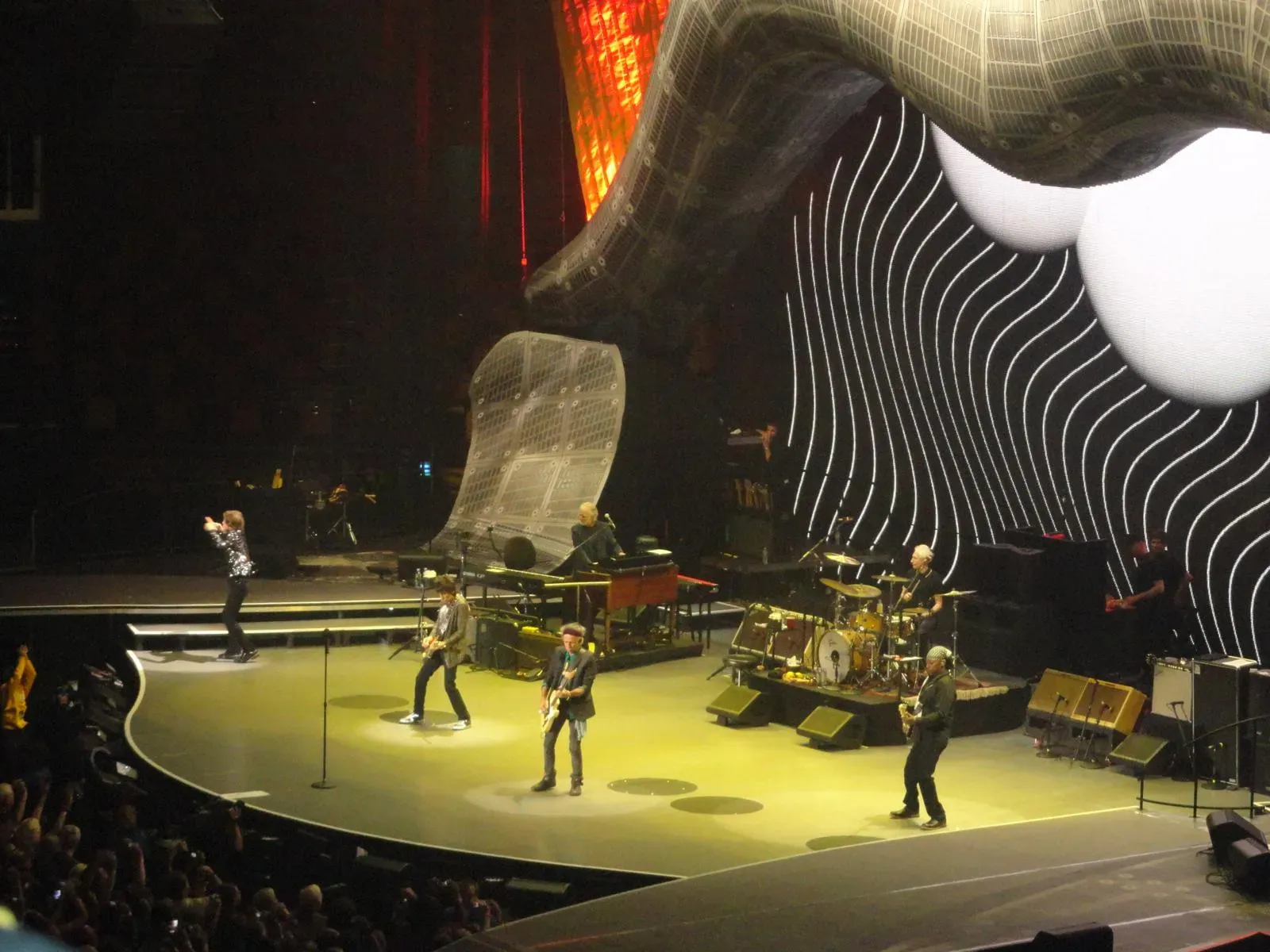 Can't You Hear Me Knocking, The Rolling Stones (By Michael Borkson, CC BY-SA 2.0)