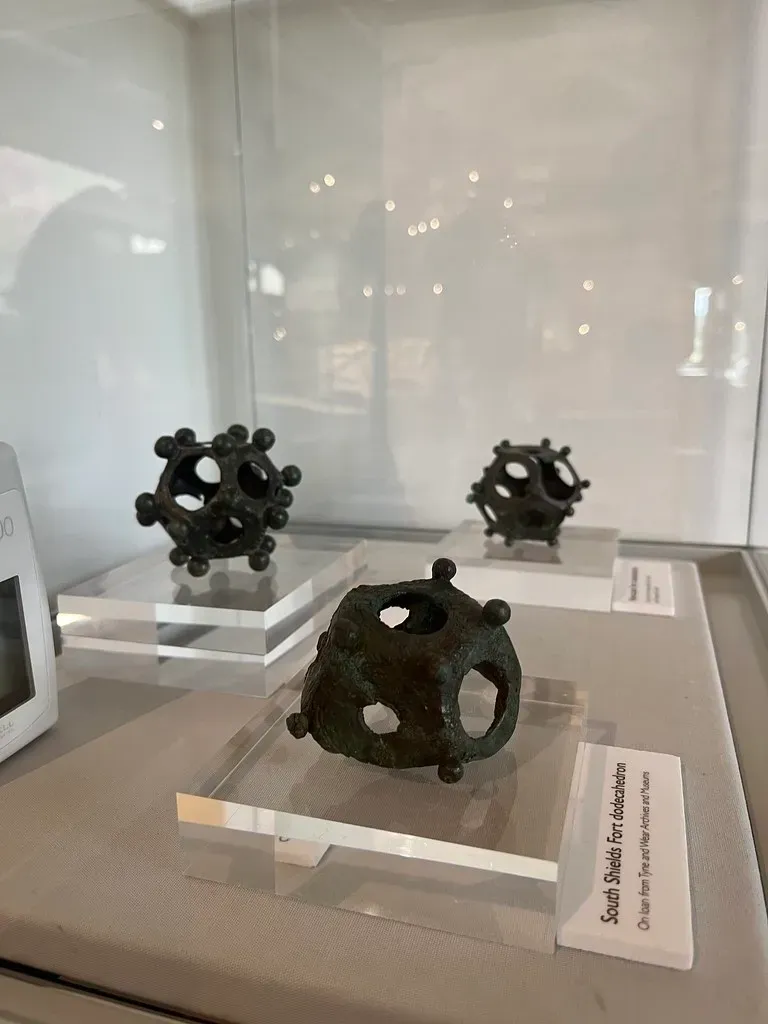 5. The Roman Dodecahedrons - Objects With No Instructions (stephroseholton, Flickr, CC BY-SA 2.0)