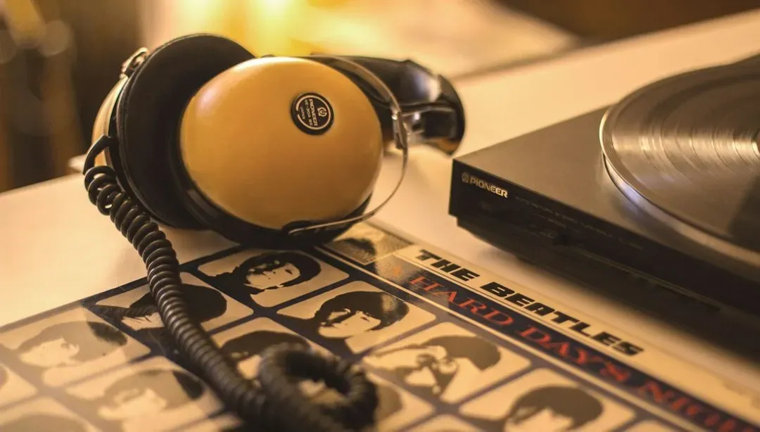 1. Please Please Me – The Beatles (1963) (Image Credits: Unsplash)