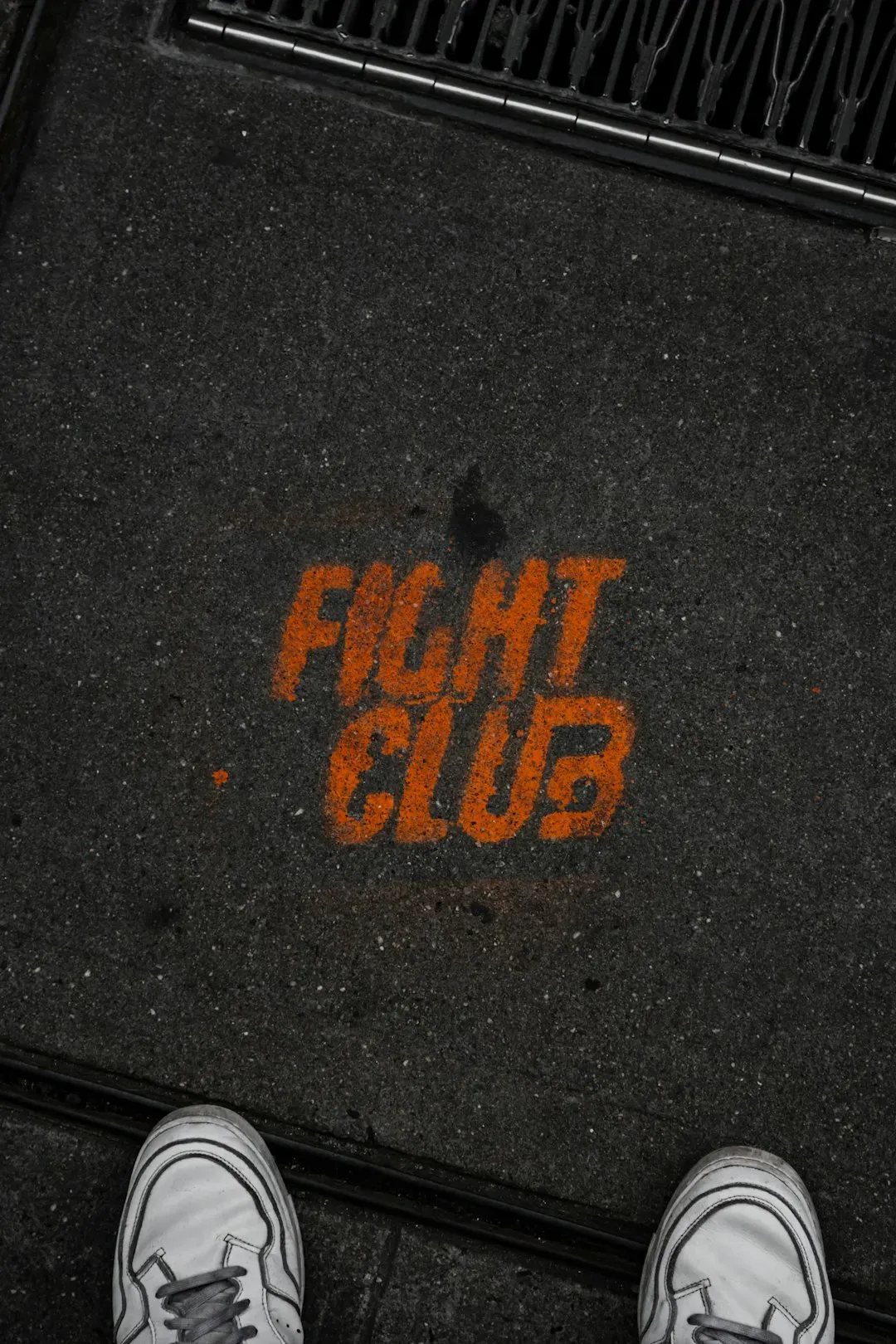 2. Fight Club by Chuck Palahniuk (Image Credits: Unsplash)
