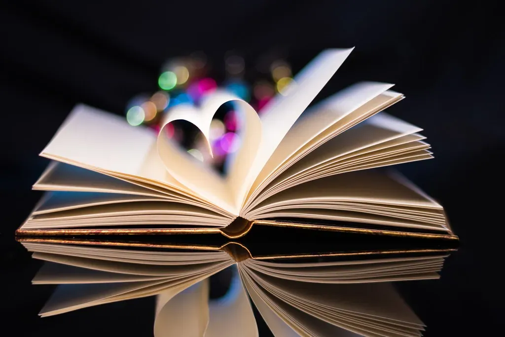 The Secret of Secrets by Dan Brown (Theo Crazzolara, Flickr, CC BY 2.0)