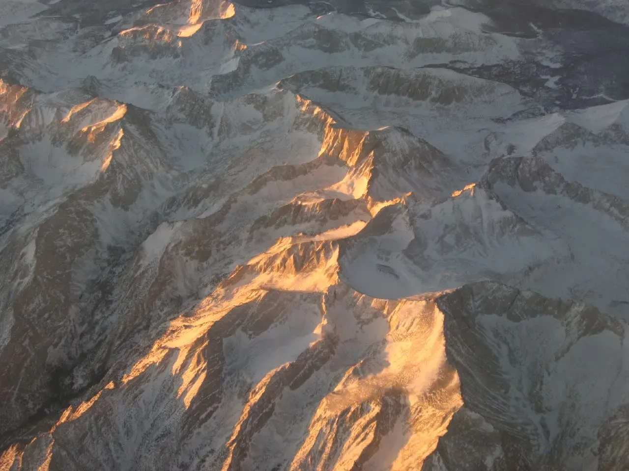 The Trade-Offs Retirees Should Know (Flight from Las Vegas, Nevada to San Jose, California (12), CC BY-SA 2.0)